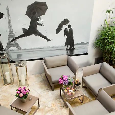 & De Latour Maubourg Paris