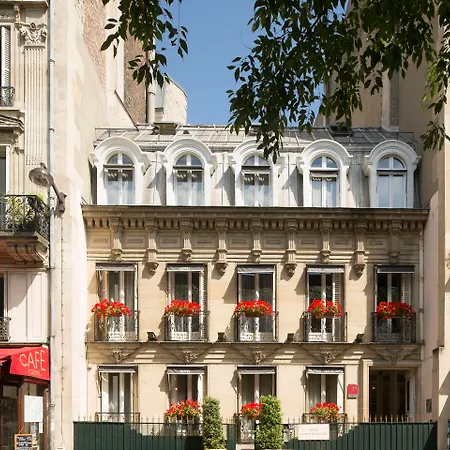 & De Latour Maubourg Hotel 4*