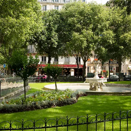 & De Latour Maubourg Paris