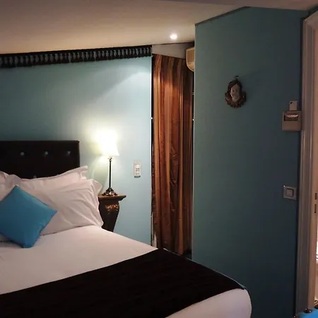 & De Latour Maubourg Hotel