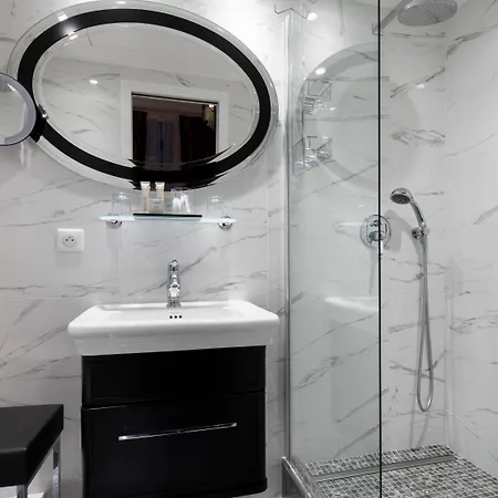 Hotel&spa De Latour Maubourg 4*